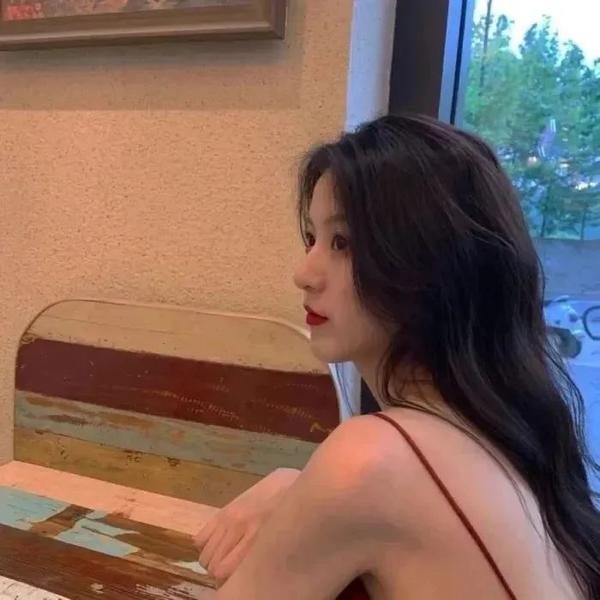 替我找到那个姑娘吧